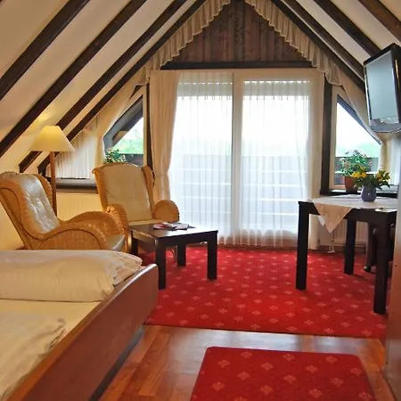 Nordseehotel Hoern Diek מלון בנסרסיל